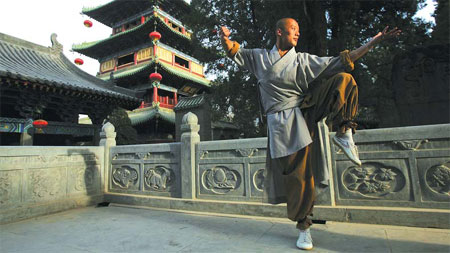Tour offers visitors rare inside look at famed Shaolin Temple
